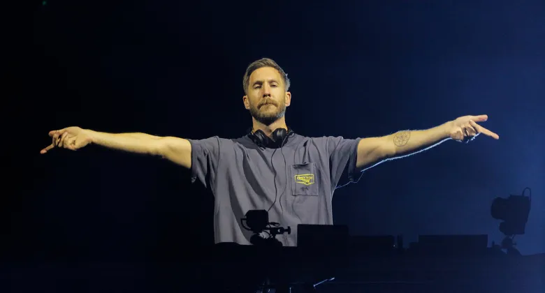 Caos total: Calvin Harris desata locura y colapsa la Feria de Puebla
