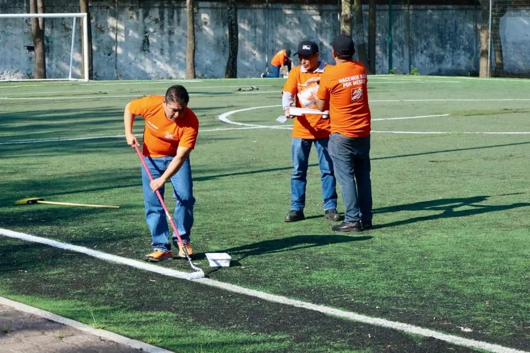 Ayuntamiento y Home Depot unen esfuerzos para rehabilitar espacios deportivos