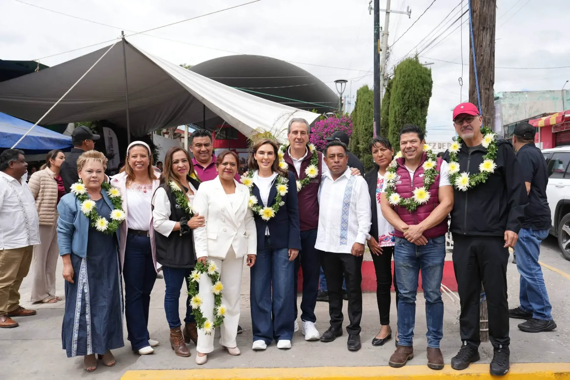 Ayuntamiento de Puebla lleva servicios y apoyos a habitantes de La Resurrección